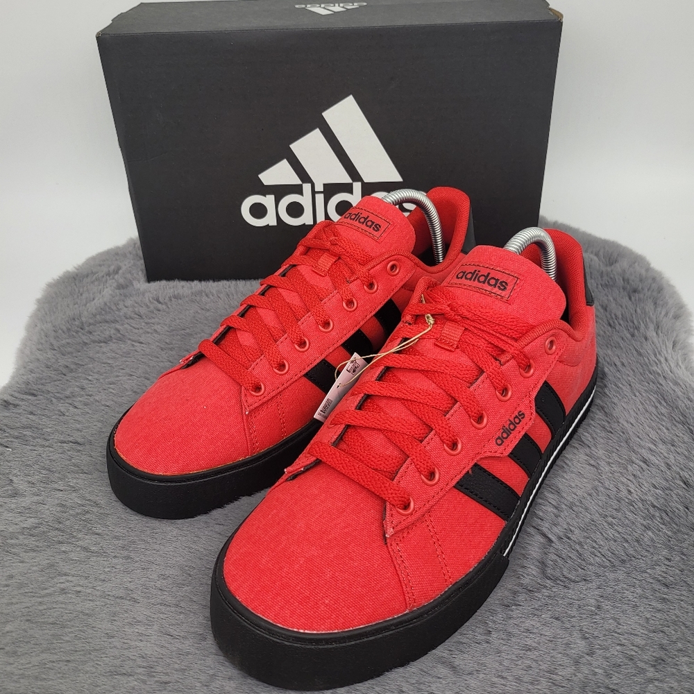 New Adidas Daily 3.0 Sneaker - Men's - Picture 2 of 7